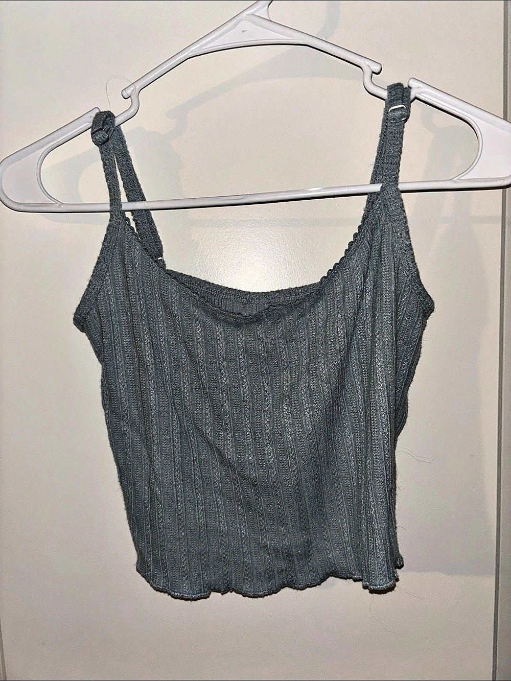 Gilly Hicks Ribbed Camisole in Gray Size Small Like New